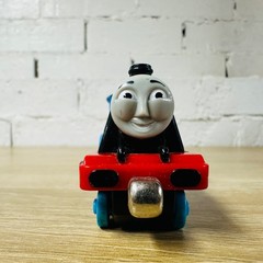 Gordon – Thomas the Tank & Friends Take N Play Along Metal Push Trains