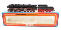 Märklin 8302 BR 53 0001 DRG Black Steam Locomotive, Red Frame