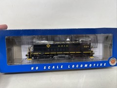 DCC Ready Bachmann 63106 S4 Erie 528 Diesel Locomotive LNIB