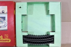 TRIANG RPA BR CLOCKWORK 0-6-0 TANK LOCOMOTIVE & COACH SET ob