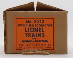 Lionel 2023 Vintage O Union Pacific Alco AA Diesel Locomotive Set/Box