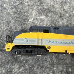 AHM Tempo: Chesapeake and Ohio EMD BL2 Locomotive 1845 “HO Scale” Train
