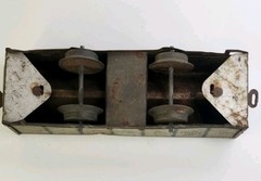 HAFNER WYANDOTTE O TIN WIND-UP TRAIN CAR