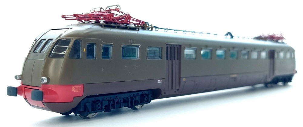 ViTrains 3407 Le 840 209 Lebc 840 Brown Three-Phase Pantographs Isabell