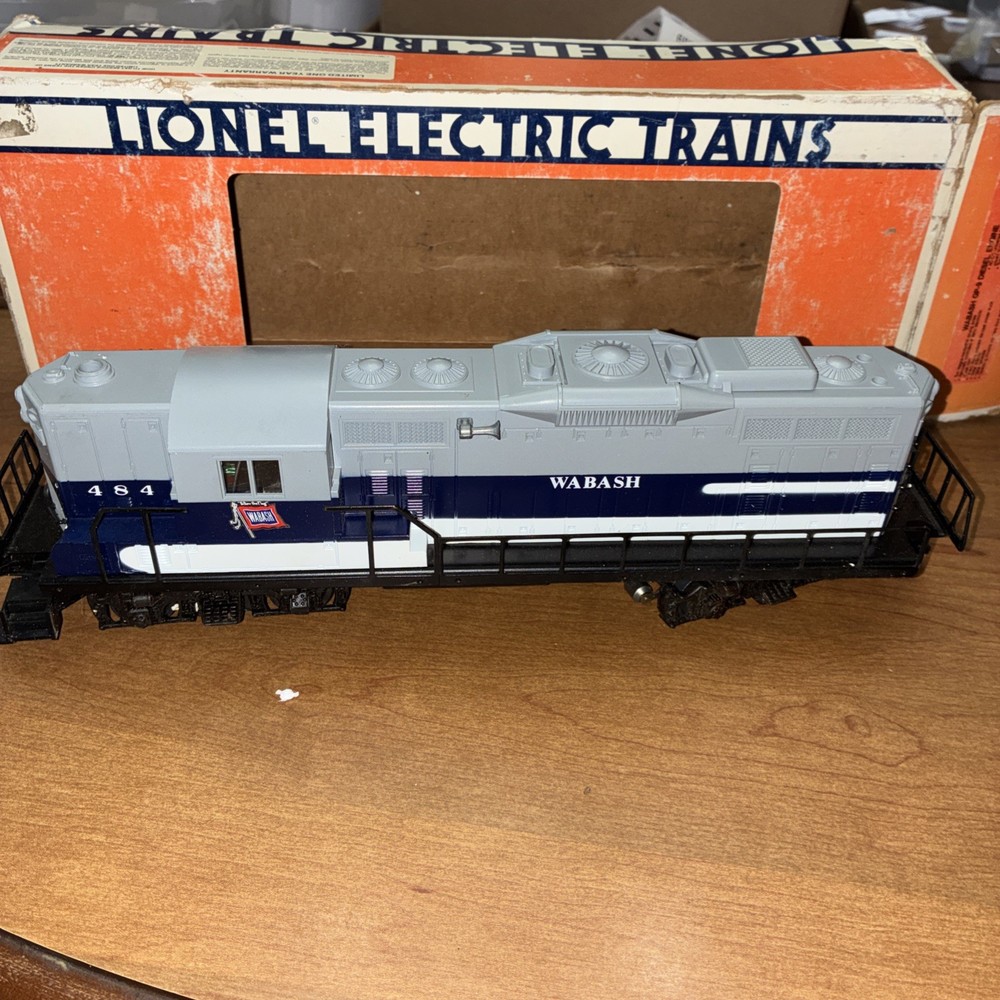 Lionel 6-8587 O Gauge Wabash GP9 Diesel Locomotive (JCP) #484 LN