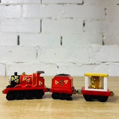 Bee James goes Buzz Buzz Thomas the Tank & Friends Take N Play Along Push Trains