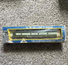 AHM HO 1:87 GM E8/E9 Diesel Locomotive PRR 5121 DC Analog 2-Rail