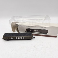 High Speed N Gauge Locomotive, Tank, Stock, Canister & Coal Cars Southern Pac.