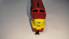 Tyco RF-16 Shark-Nose Diesel Locomotive ~ ROCK ISLAND RR~ RTR – HO