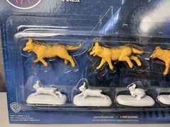 The Polar Express Wolves and Rabbit Animal Pack 6-24252 NIB BX-4