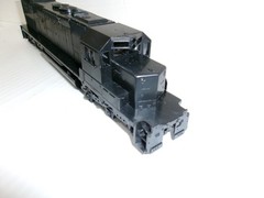 ATHEARN # 4504 ~ UNDECORATED SD40T-2 POWERED LOCOMOTIVE ~HO SCALE~TESTED~ LOT-B