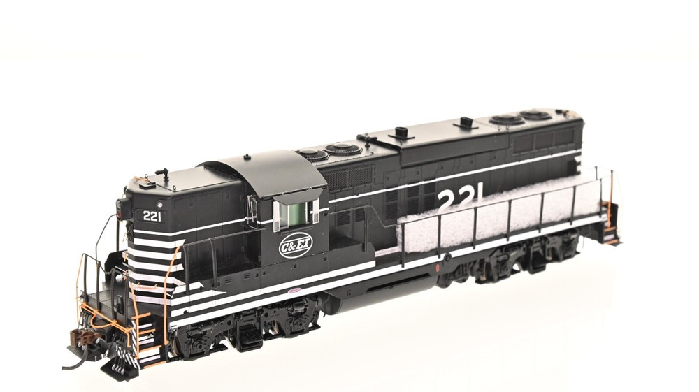 Athearn Genesis GP9m Chicago & Eastern Illinois 221 HO scale