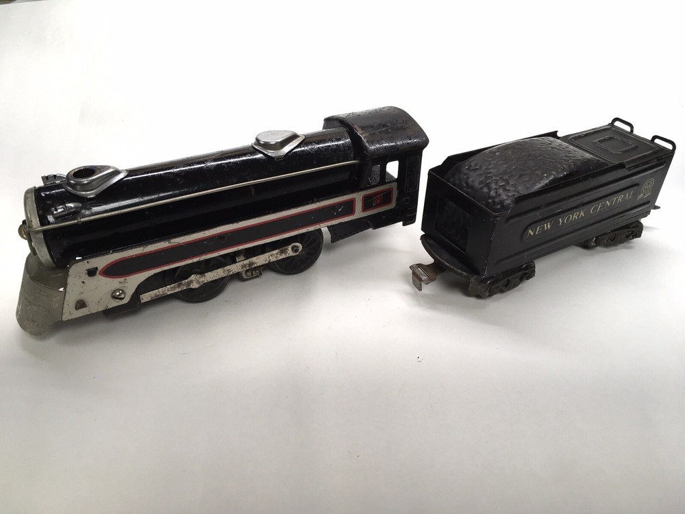 Marx Steam Streamlined Canadian Pacific 0-4-0 Locomotive w/ Headlight & Crest
