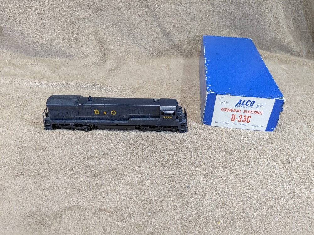 ALCO Models HO Brass D-137 G.E. U-33C Diesel Locomotive B & O 7850