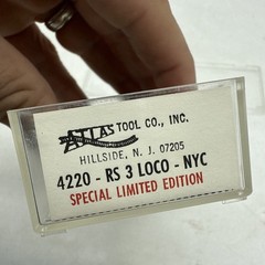 Atlas Classic N Scale Loco #4220 RS-3 New York Central #8323 Tested Limited Ed