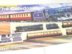 Hornby R699 The Caledonian Boxed Set & Track. New Old Stock. Mint Cond. OO
