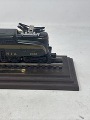 Vintage Hallmark LIONEL 2332 Pennsylvania GG-1 Train – Century Club. Read