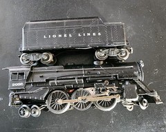 Lionel,O Gauge, 2035, 2-6-4 Diecast Steam Engine & 2466WX Tender XS94