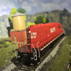 Intermountain HO Scale StL&H SD40-2 #5690 with DCC/Sound