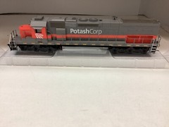 Athearn #73056 HO scale “Potash Corp.” SD40T-2 DCC & SOUND READY Rd.#35022