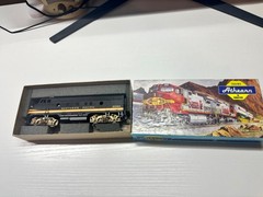 Athearn #3273 Northern Pacific #6008A F7A Super Power Diesel Locomotive HO 1:87
