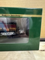 BOWSER 24639 HO SCALE ALCO RS-3 BOSTON & MAINE #1514 DC, DCC READY