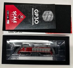 ScaleTrains EMD GP30 Phase Ie CB&Q #940 HO SXT39216 – READ