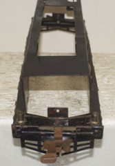 LIONEL STANDARD GAUGE #8E ELECTRIC LOCOMOTIVE FRAME, NICE WITH COUPLERS