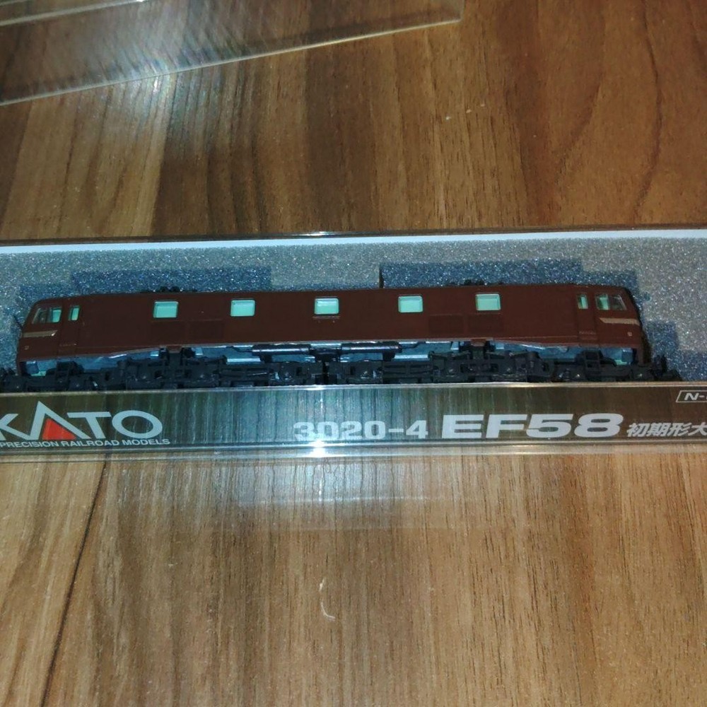 KATO N Gauge EF58 Early Model Large Window Brown 3020-4 Model Train