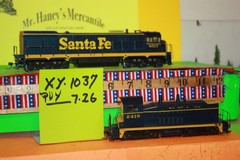 Two *Athearn Santa Fe Locomotives -#8517 Genesis & #2418 Powered Diesel Switcher