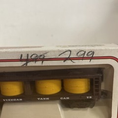 BACHMANN VINEGAR CAR (HEINZ) TRAIN HO GAUGE SCALE Vintage Locomotive BOXED