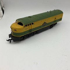 AHM HO Scale Reading Lines Fairbanks-Morse C-Liner Diesel Locomotive model #266