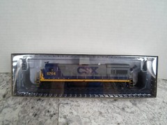 Atlas 10003805 U36B CSX #5764 w/ ESU DCC & Sound HO
