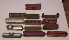Ho Athearn Locomotive Train And Box Car Lot, 13 Total, Used As Is Condition