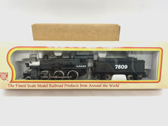 IHC – Ho – 2-6-0 Mogul M510 Locomotive ATSF – Runs perfectly