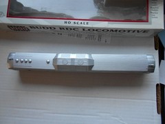 Life-Like H.O. Reading RDC-3 #9166 “Refreshment Car” Detailed & Kadee couplers
