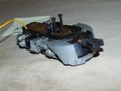 LIONEL 2353 – 2355 F-3 FRONT POWER TRUCK WITH MAGNATRACTION N146