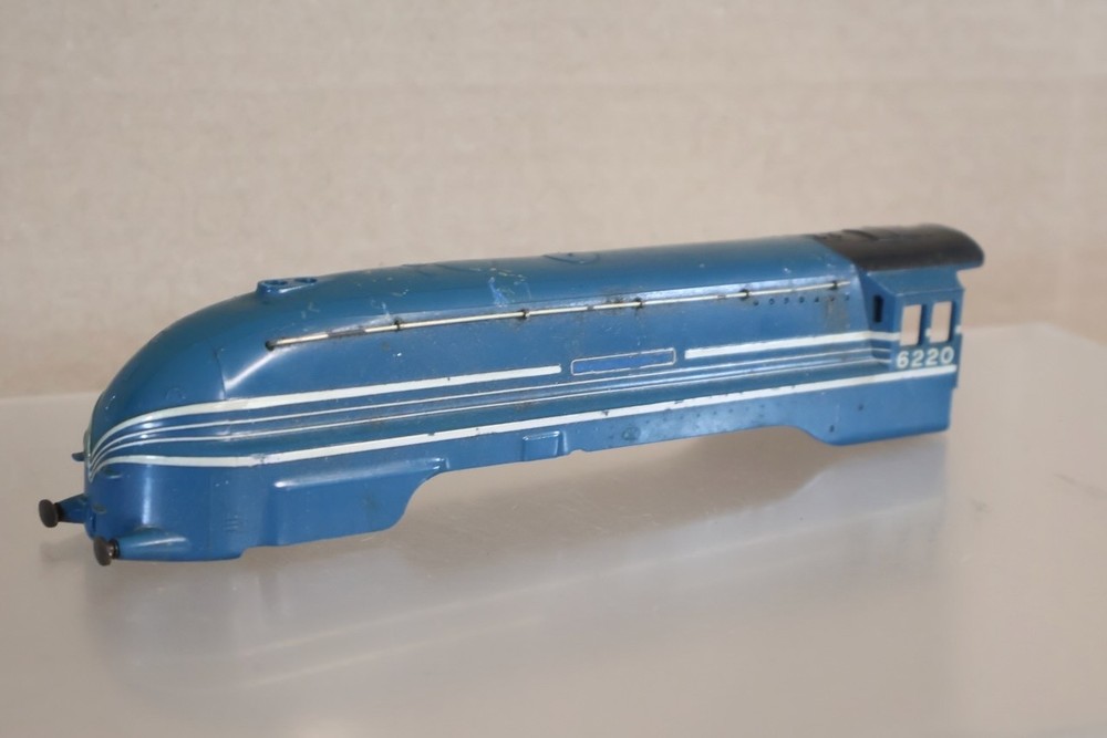 TRIANG HORNBY R864 BODY for LMS 4-6-2 CORONATION LOCOMOTIVE 6220 1op