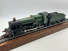 OO Mainline No.937100 GWR Manor Class 4-6-0 Steam Locomotive ‘Cookham Manor’
