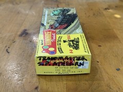 HO Scale Roundhouse Powered Diesel Locomotive Engine Kit Unpainted Black Boxed