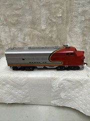 Life-Like HO H-604 Santa Fe Warbonnet Powered FM Diesel Locomotive New In Box