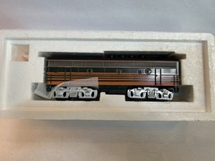 MTH Railking (Custom painted) F-3 B-Unit Non-Powered – O Gauge – NIB