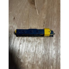 Santa Fe Locomotive Train Model 3356 Yellow Black Diecast HO Scale