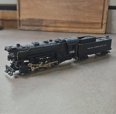 AHM HO Indiana Harbor Belt 0-8-0 Switcher Loco w/ Tender