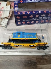Rmt Emery Diesel Body On TTX Trailer New In The Box Delaware And Hudson
