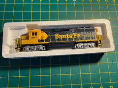 HO Scale Bachmann 60302 ATSF Santa Fe GP40 Diesel Locomotive #3501 w/ DCC