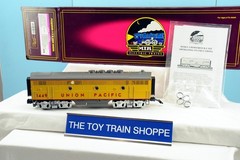 MTH PREMIER 2055-3 UNION PACIFIC F-3 POWERED B UNIT. TESTED. LIGHTLY USED IN BOX