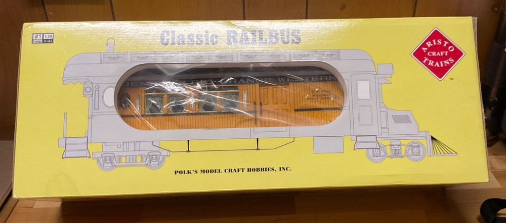 Aristo-Craft ART-83101 Denver & Rio grande Railbus Powered Lighted New *read