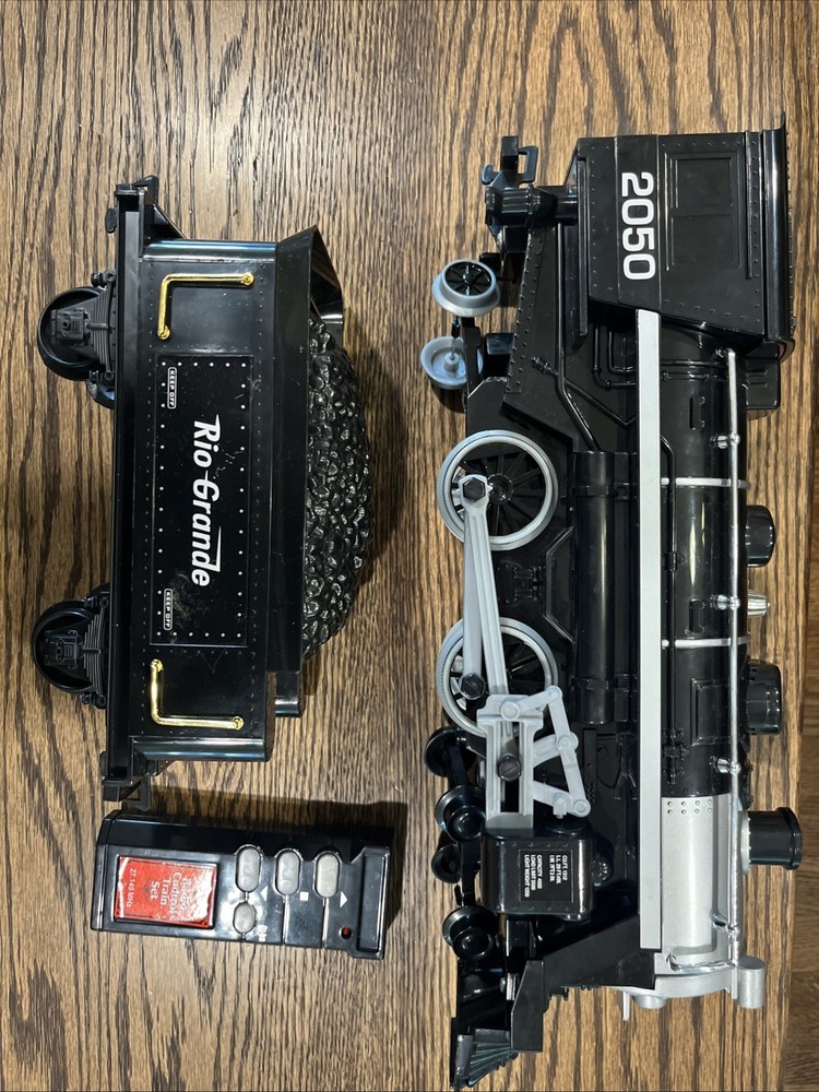 Eztec G Gauge 2050 ENGINE RIO GRANDE TENDER & REMOTE Train-Scientific Toy TESTED