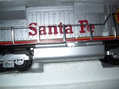 😎-RAIL KING by M.T.H. SANTA FE- #8300 3 RAIL–SD-90 MAC DIESEL w/PROTO SOUND😎